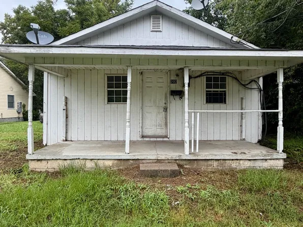 207 E Peterson Street, Edenton, NC 27932