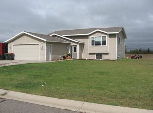 403 Spruce Dr, Staples, MN 56479