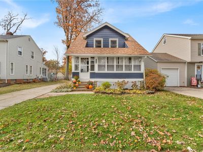460 Elmwood Rd, Bay Village, OH, 44140