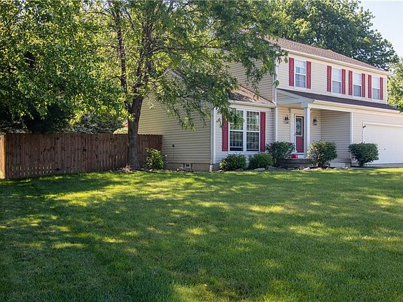 4th image of 4395 Wheaton Dr