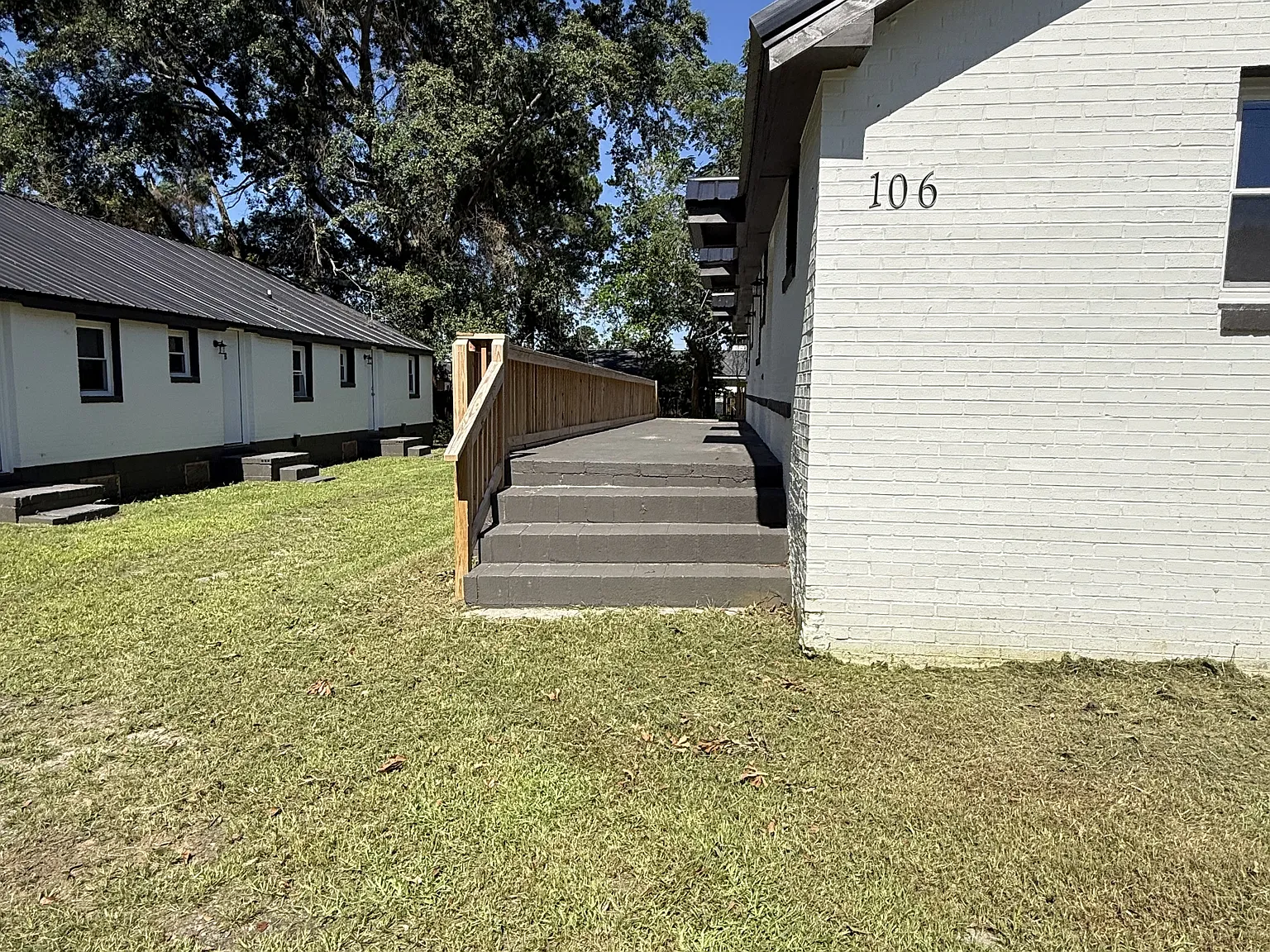 108 Molette St — Photo 3