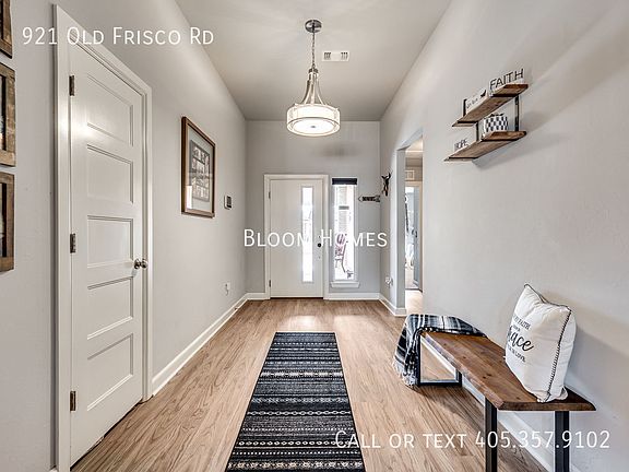 3rd image of 921 Old Frisco Rd