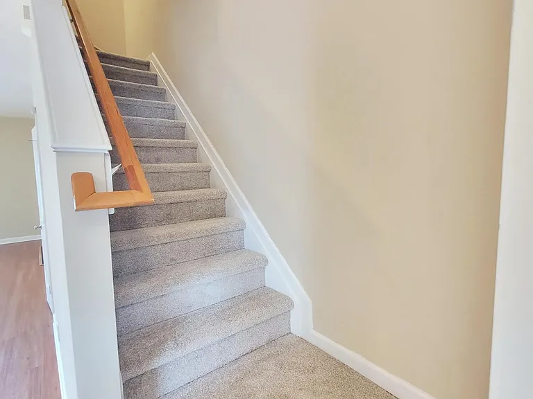 8327 Glenwood Springs Ct — Photo 19