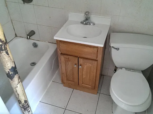 Rented by Bohemia Realty Group | media 11