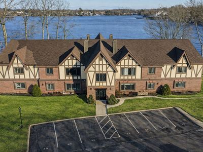 18 Royal Lake Dr APT 3, Braintree, MA, 02184
