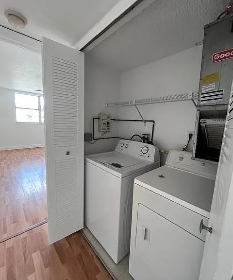 8235 Lake Dr #401 — Photo 7