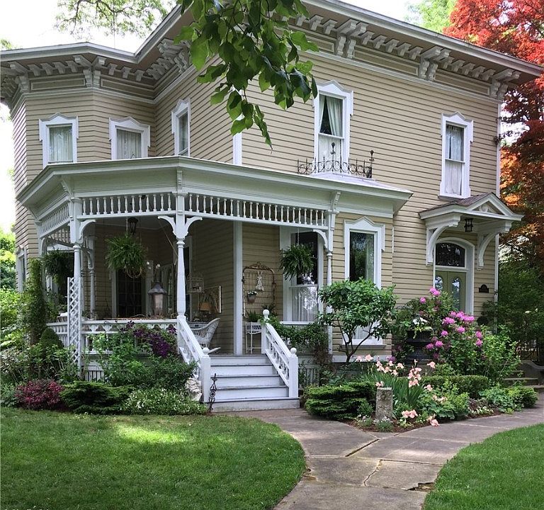 1st image of 418 Washington Ave