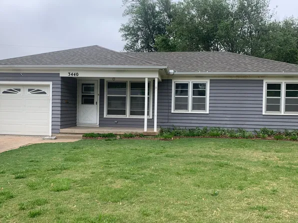 3440 S Southwood Ct, Wichita, KS 67217