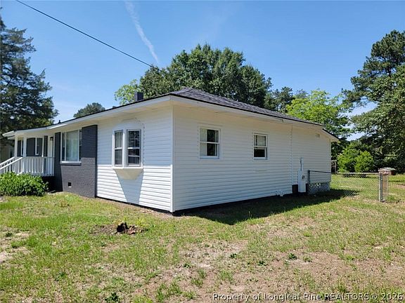3rd image of 3519 Rosehill Rd