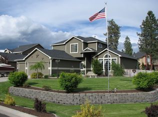 10108 N Parkside Dr, Nine Mile Falls, WA 99026