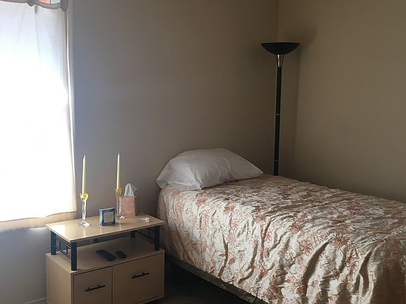 2nd image of 7606 Mesa Del Oro Ln