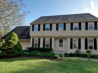 1010 Rymill Pl, Cherry Hill, NJ 08003