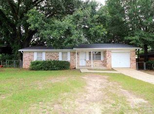 2810 Donley St, Pensacola, FL 32526