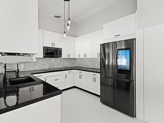 3rd image of 20221 NW 8th Street
