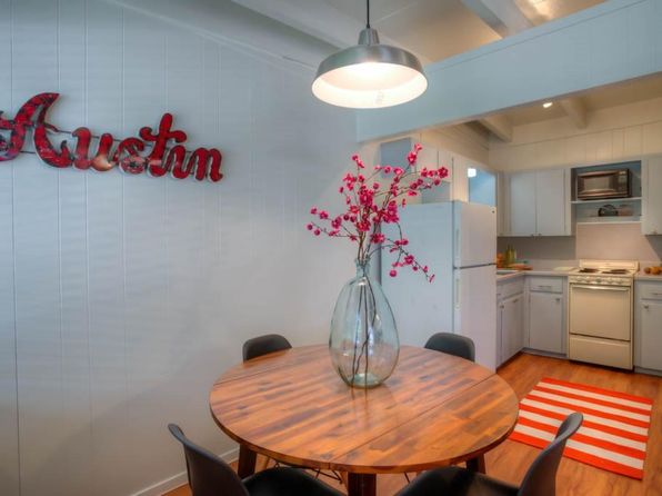 3011 Whitis Ave APT 104