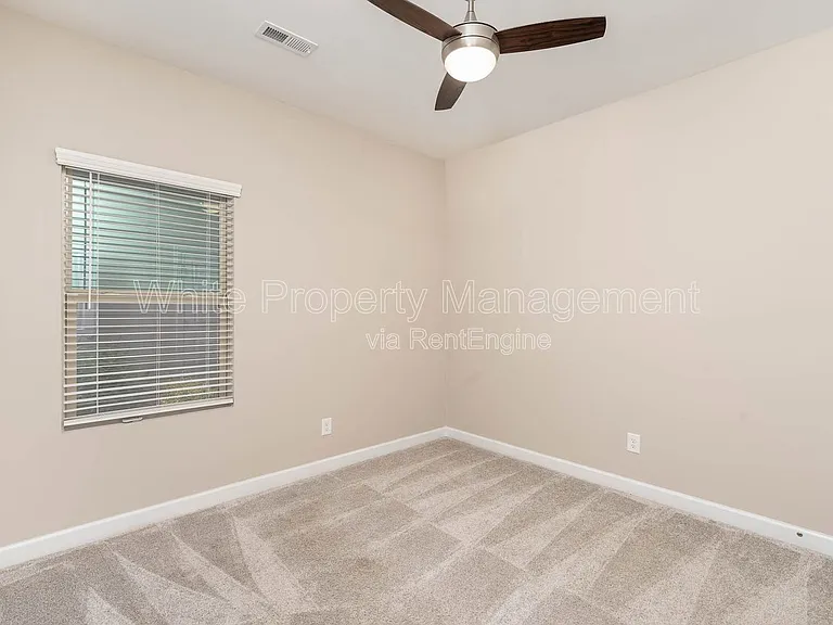8528 Pennegrove Cir — Photo 9