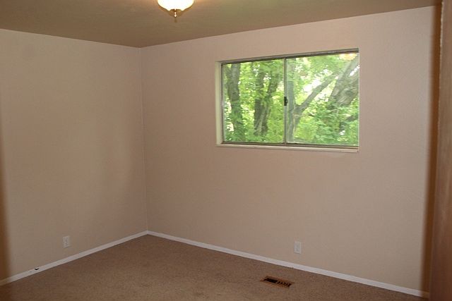 1st image of 4695 W Eskesen Dr
