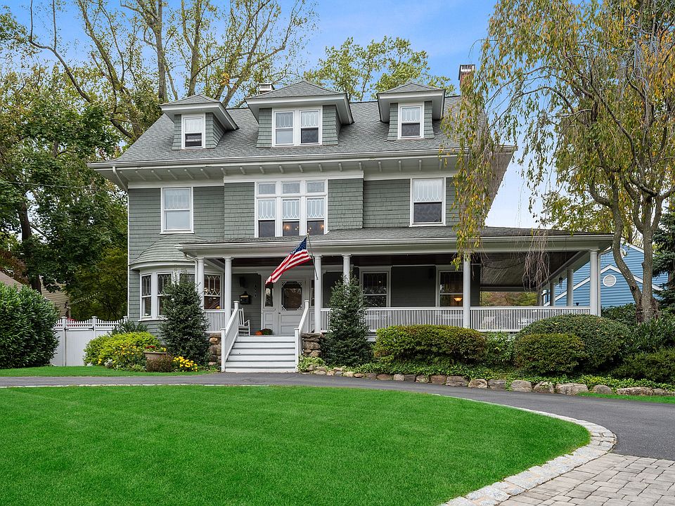 148 Montgomery Circle