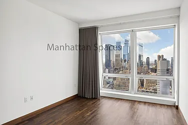 Sold by Manhattan Spaces