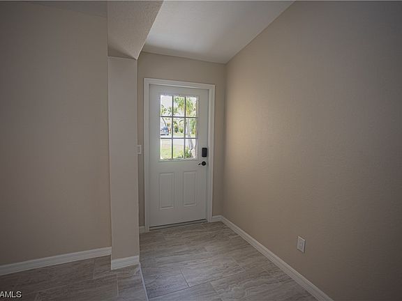 5th image of 4911 Edith Esplanade Cpe