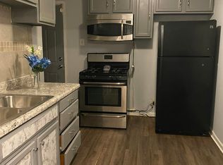 269 Calhoun St, Gary, IN 46406