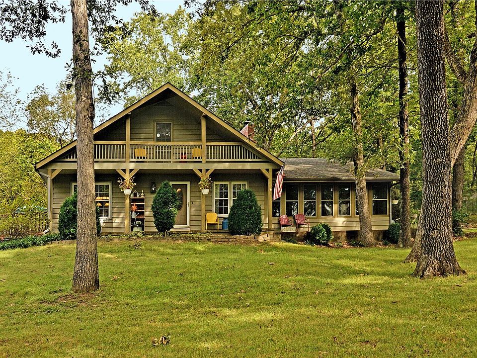 1st image of 60 Castle Acres