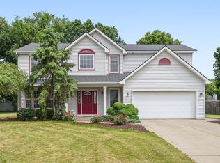 5048 Stapleton Dr, Kalamazoo, MI 49009