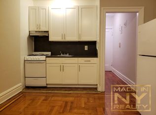 23-06 21st St #F9, Astoria, NY 11105
