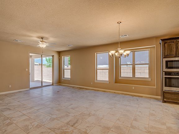 5th image of 6813 Promenade Ave NE