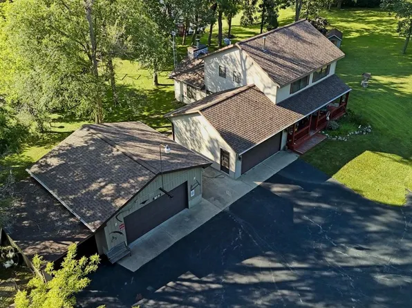 N7969 Townline ROAD, East Troy, WI 53120