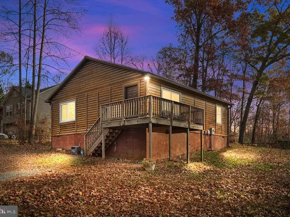 45 Hidden Lake Dr, Stafford, VA 22556