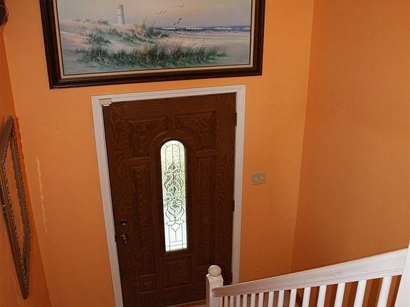 5th image of 124 Whisbrook Ave