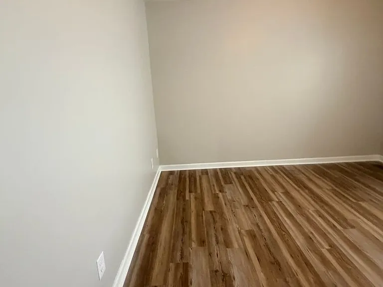 2519 Cedar Ln NE — Photo 25