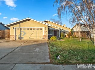 327 Pecan Dr, Ripon, CA 95366