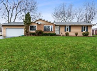 1960 Boies Pl, Sycamore, IL 60178