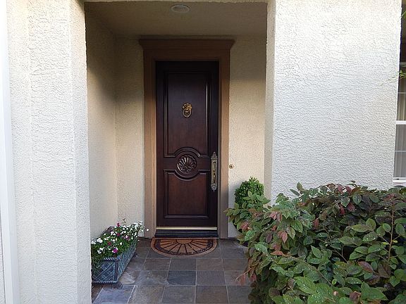2nd image of 6144 Edgehill Dr
