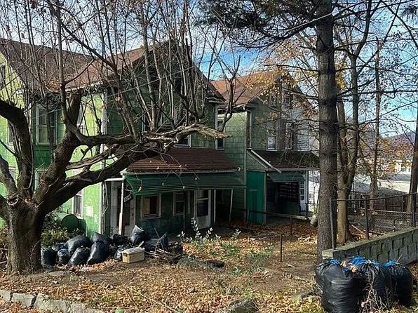 423 S Coal St, Shamokin, PA 17872