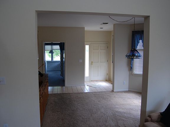 5th image of 308 Dogwood Lndg