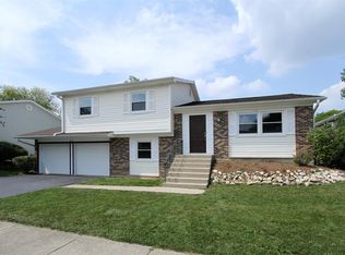 4640 Brigantine Ln, Hoffman Estates, IL 60192