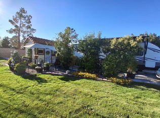 11610 Wedgewood Dr, Apple Valley, CA 92308