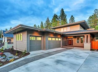 1118 NW 18th St, Bend, OR 97703