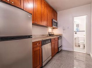 207 E 76th St APT 1A, New York, NY 10021