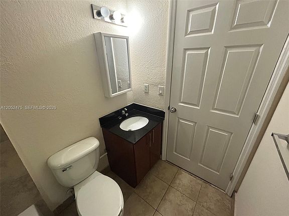 5th image of 2880 Pine Tree Dr #12
