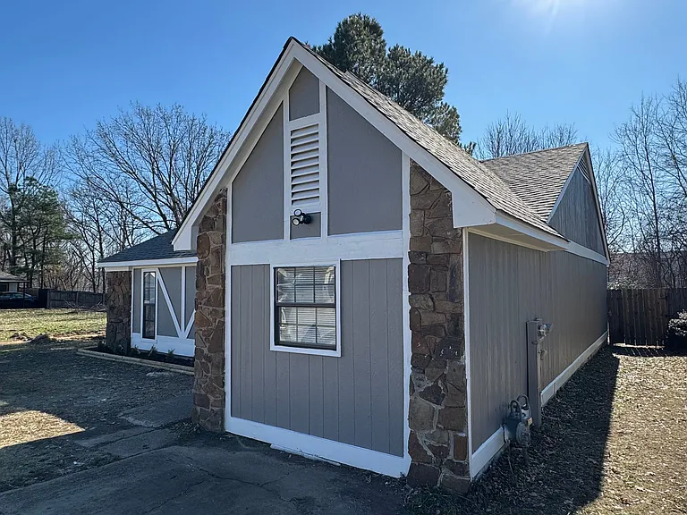 5711 Maple Tree Dr — Photo 2