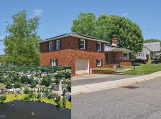 11 Koclas Dr, Netcong Boro, NJ 07857