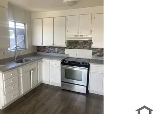 8116 Olive St, Oakland, CA 94621