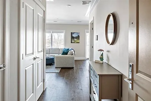 214 Market St #309 — Photo 3