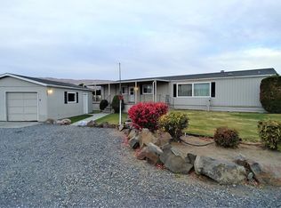 228 Sunshine Cir SW, Mattawa, WA 99349