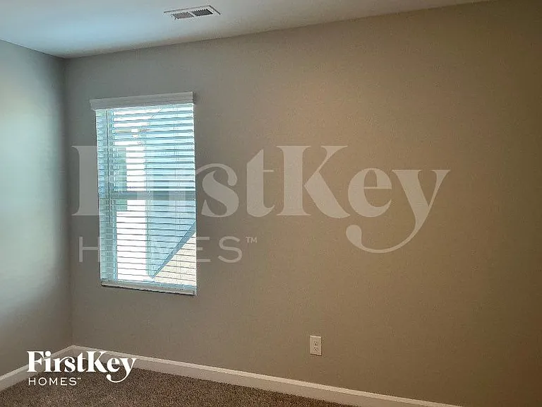 11732 Mesquite Rd — Photo 8