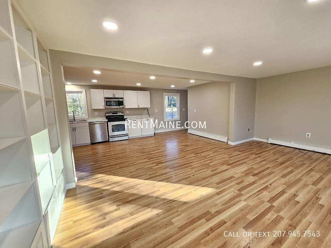 3 bed, $2,300 — Photo 4
